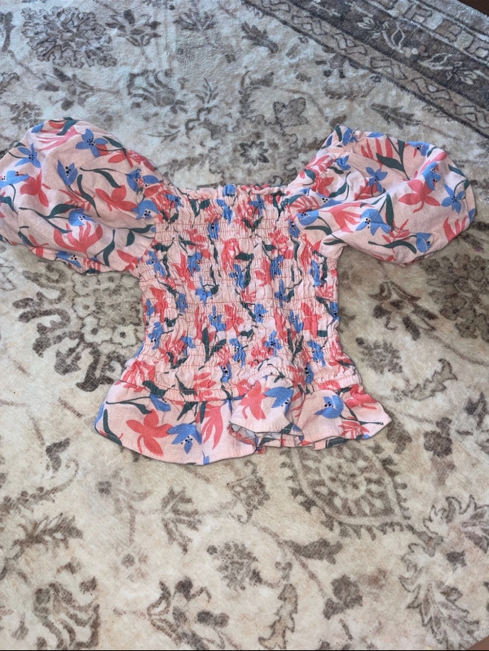 Vince Camuto Pink Floral Smocked Off-Shoulder Crop Top